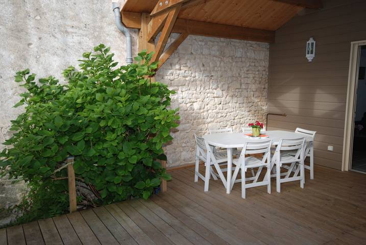 Gîte pour 5 personnes, avec jardin et terrasse à La Rochelle - 2