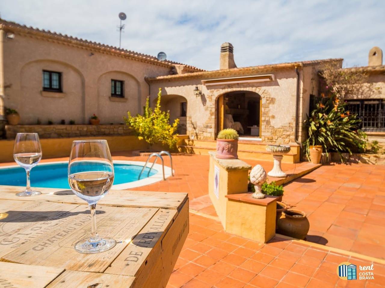 Villa Violeta geräumiges Stadthaus mit privatem Pool. in Platja d'Aro, Costa Brava