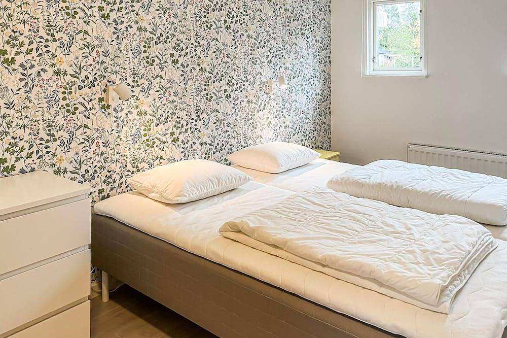 Gemütliches Haus mit 4 Schlafzimmern in. in Beddingestrand, Skateholm