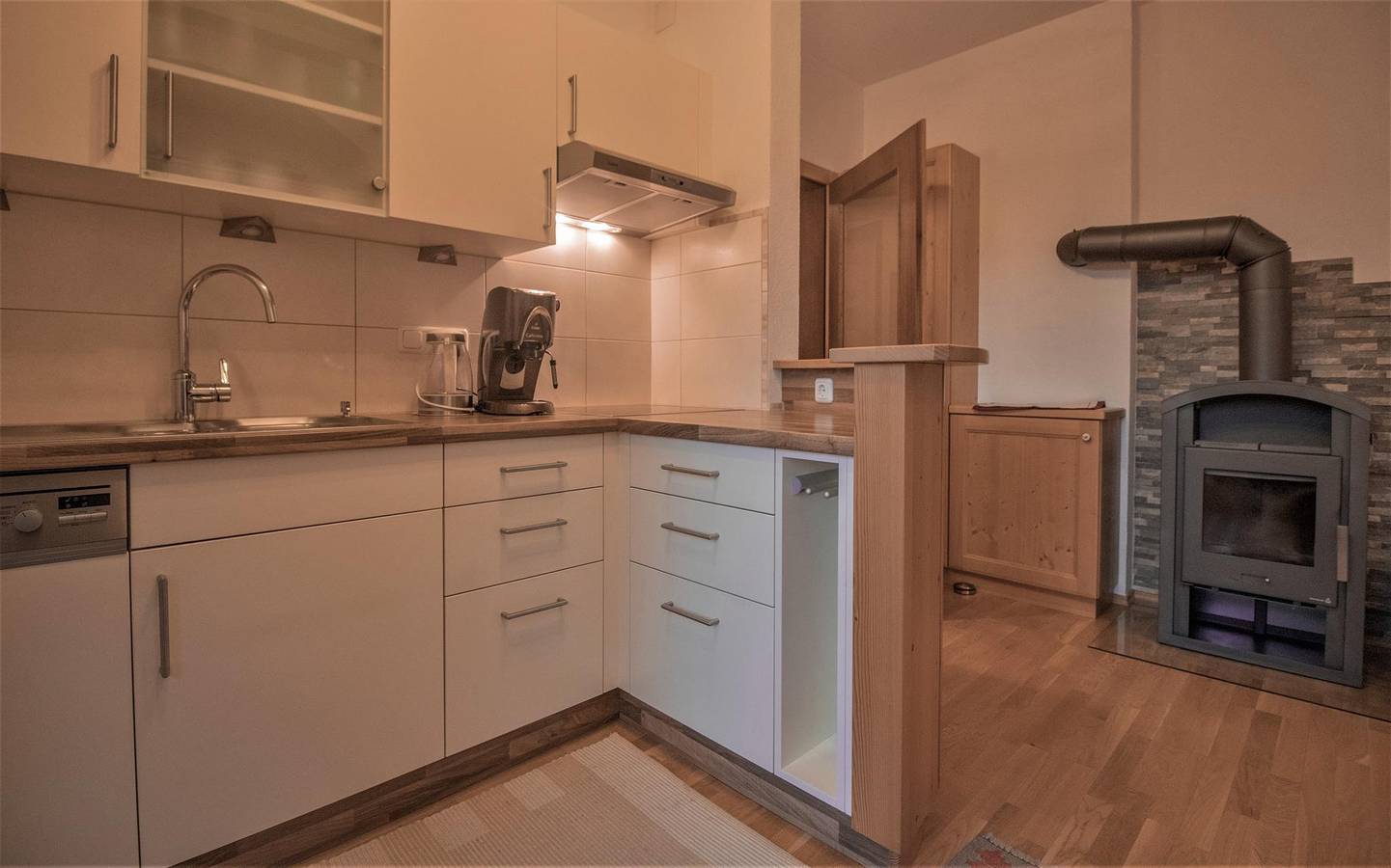 Ganze Ferienwohnung, Fewo/Hochstein Eg in Nikolsdorf, Osttirol