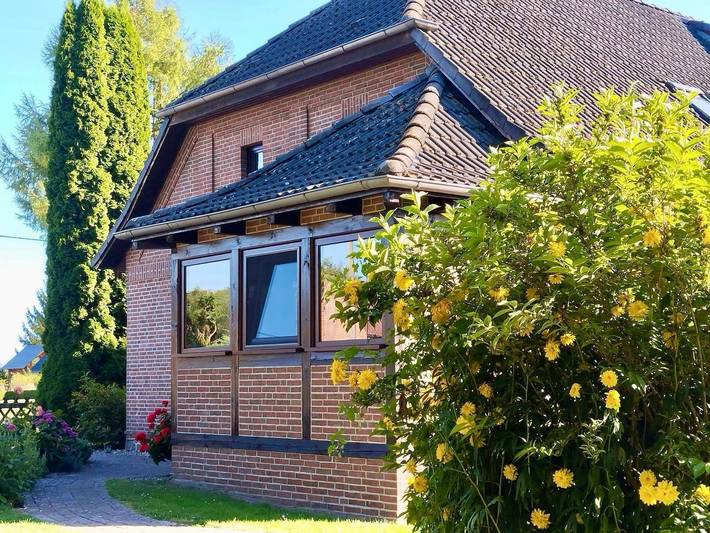 Ferienwohnung für 4 Personen, mit Terrasse und Garten, kinderfreundlich - 1