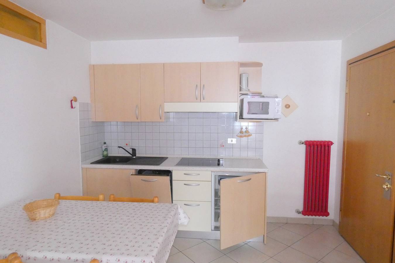 Ολόκληρο το διαμέρισμα, Apartment 'Appartamento 3' with Balcony and Wi-Fi in Pozza di Fassa, San Giovanni di Fassa