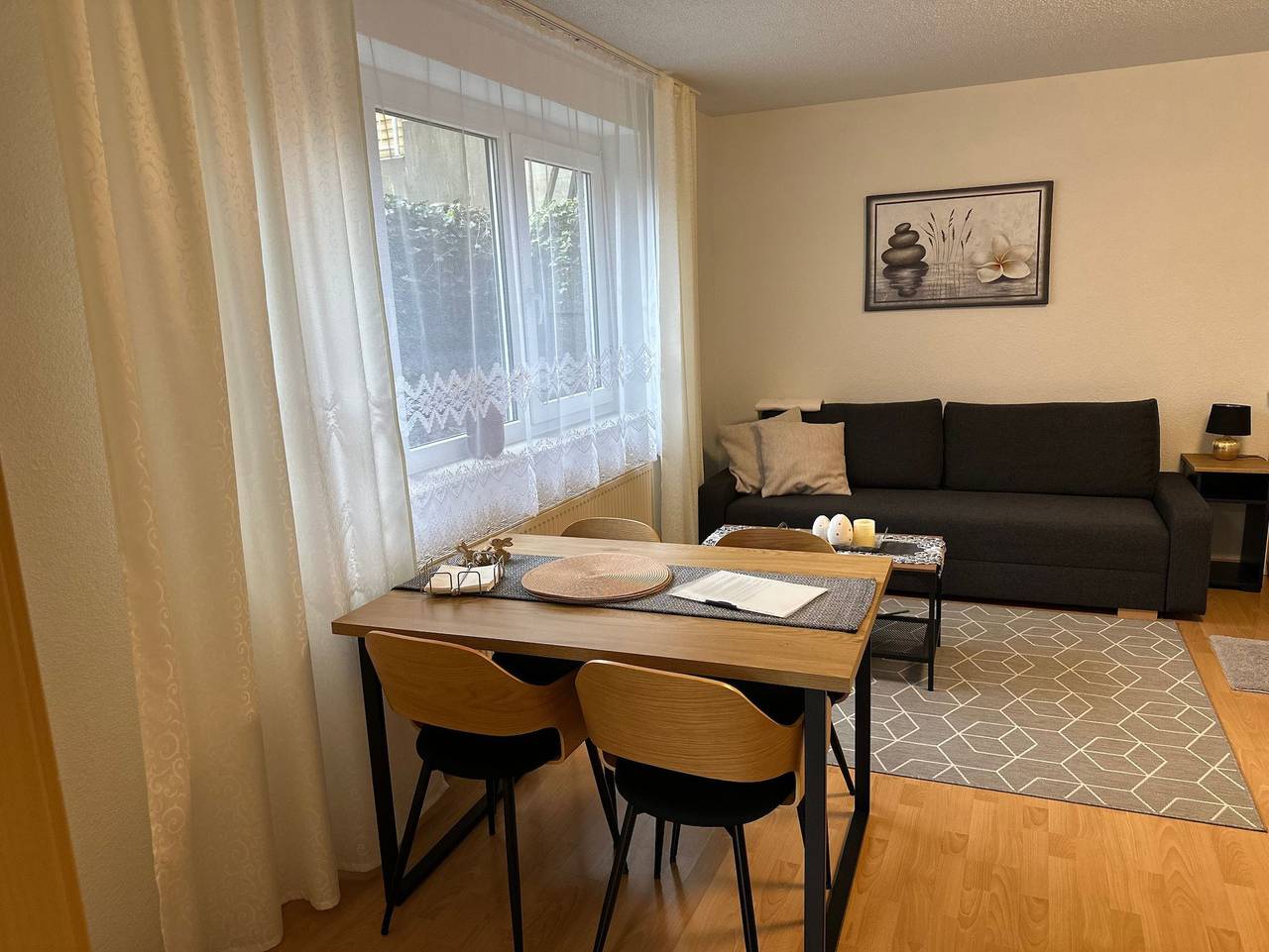 Ganze Ferienwohnung, Ferienwohnung Kraus 2-4 Pers. - Ferienwohnung Kraus 2-4 Pers. in Herbolzheim, Südschwarzwald