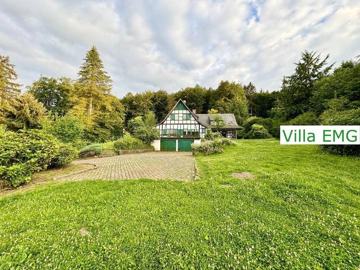 Ferienhaus für 20 Personen, mit Garten und Whirlpool sowie Sauna in Preußisch Oldendorf