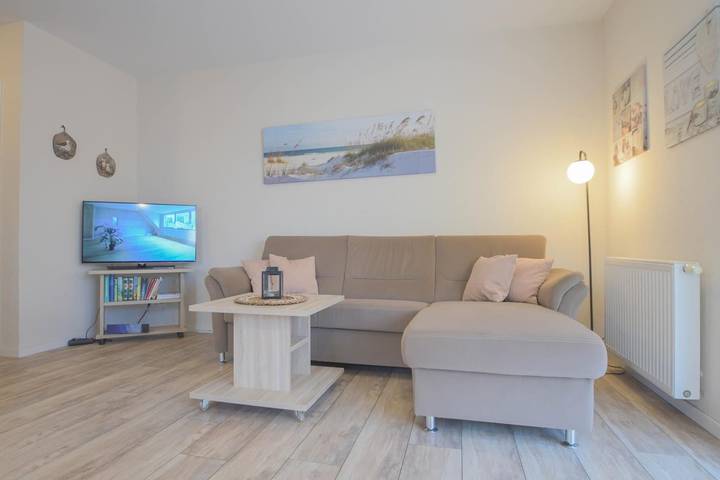 Ferienwohnung für 2 Personen, mit Terrasse und Garten in Norddeich