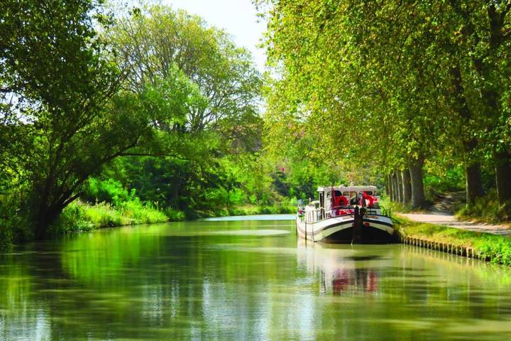 Loft & spa d'Autan in Villefranche-de-Lauragais, Canal du Midi