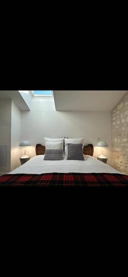Chambre d’hôte pour 2 personnes, avec Jardin à Linars (Charente)