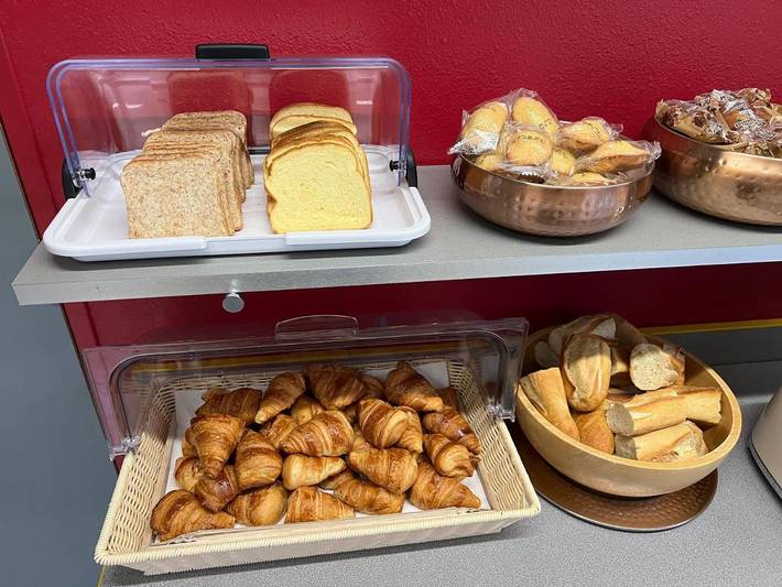 Hôtel pour 6 personnes à Varennes-Vauzelles - 4