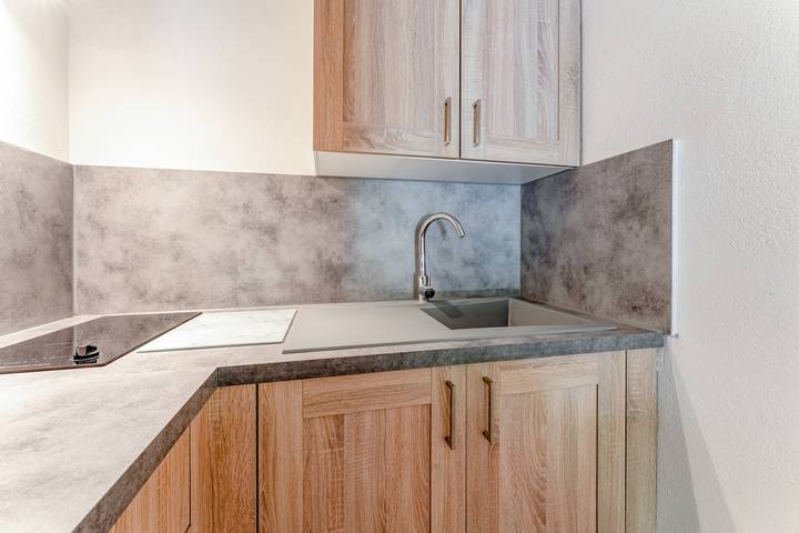 Studio entier, Appartement « Appt Saint Remy De Provence » avec terrasse privée et Wi-Fi in Saint-Rémy-de-Provence, Région d'Arles