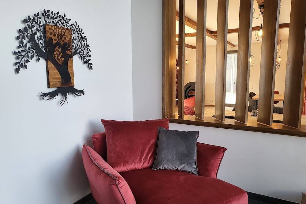 Ganze Wohnung, Ferienwohnung 3 mit komfortablem Boxspringbett in Feuchtwangen, Romantische Straße