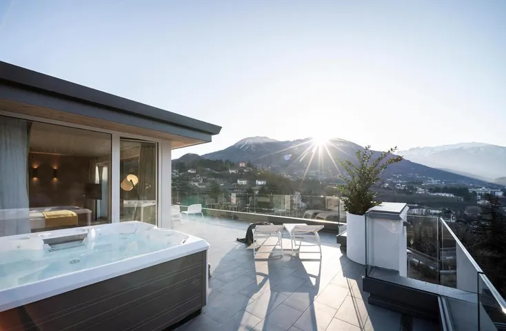 Hotel para 3 personas, con jardín y vistas, Se admiten mascotas - 1