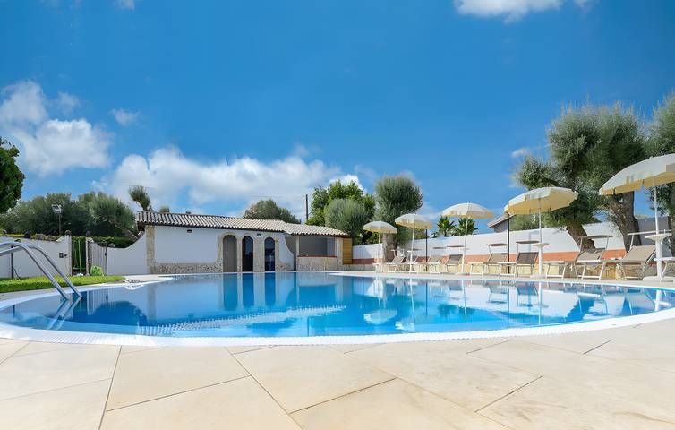 Villa per 5 persone, con giardino, con animali domestici a Siracusa