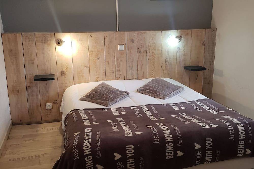 Le Cocooning - Domaine de la Couze gîte au paradis in Les Eyzies, Périgord Noir