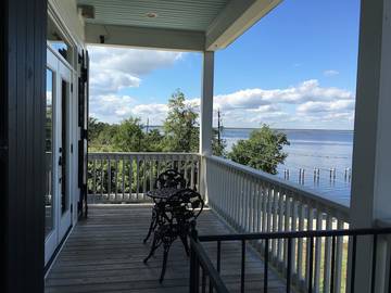 Vacation House for 12 Guests in Mississippi Gulf Coast, Mississippi, Picture 3