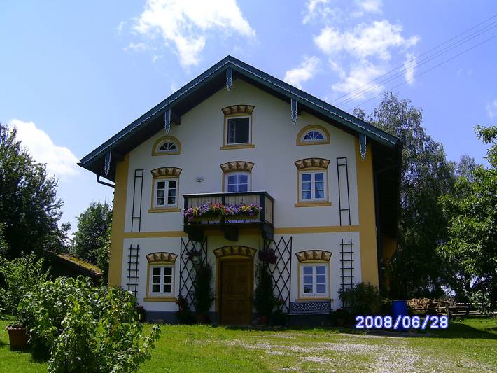Ferienwohnung für 5 Personen, mit Balkon und Terrasse in Eggstätt