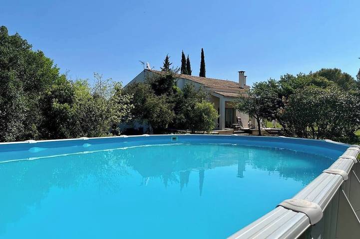 Location de vacances pour 9 personnes, avec piscine à Viols-le-Fort