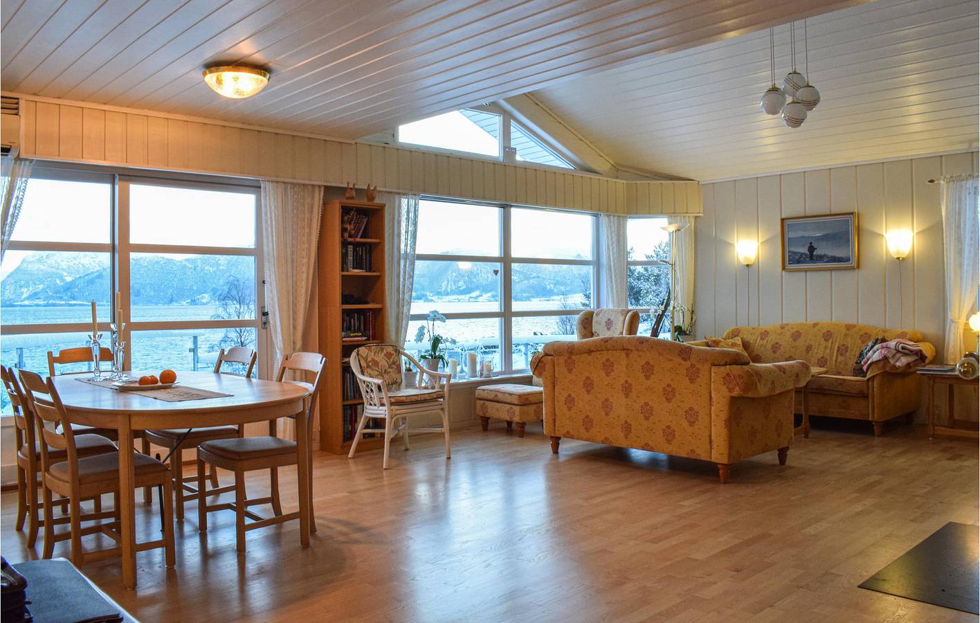 Ferienhaus für 9 Personen mit Terrasse in Sognefjord