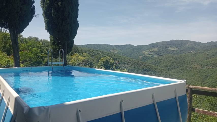 Appartamento intero, Appartamento Casale Rosennano - Scuderie con giardino condiviso e Wi-Fi in Castelnuovo Berardenga (Comune), Chianti