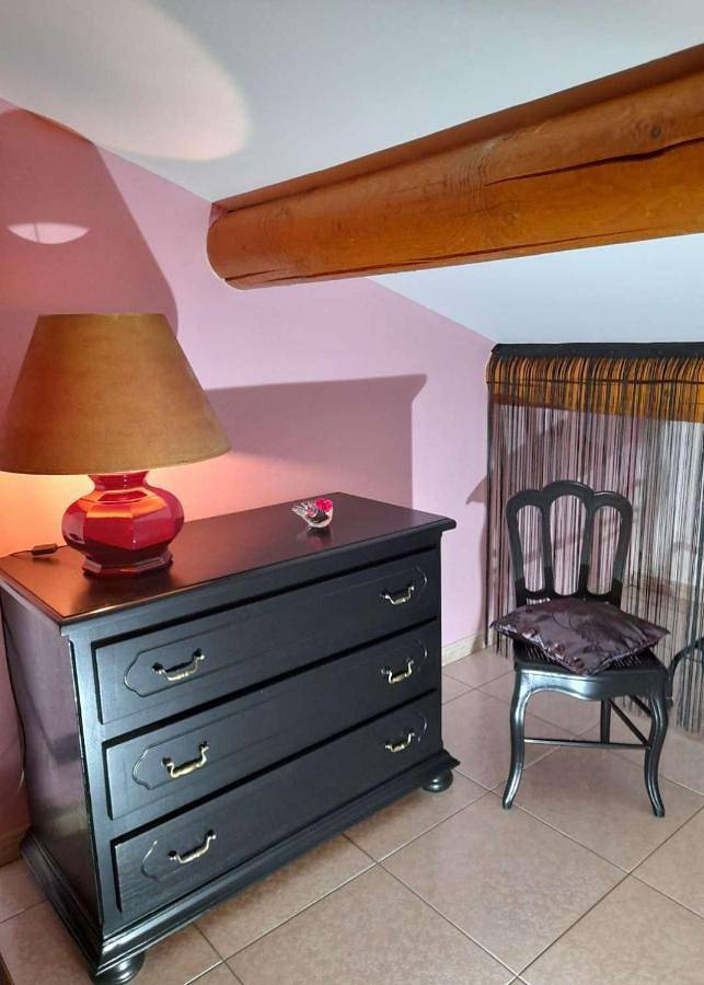 Gîte pour 3 personnes, avec jardin ainsi que jacuzzi et piscine à Aubord - 4