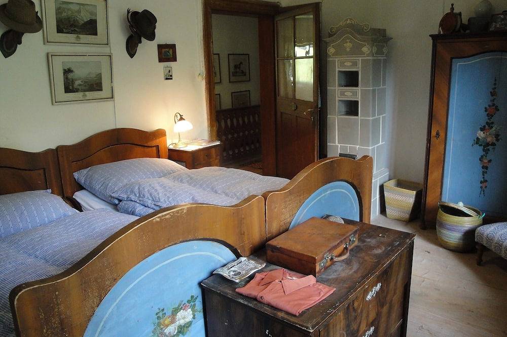 Sehr charmant und authentisch Luxusvilla auf Meter hohen Berg mit Blick auf See in Altaussee, Liezen und Umgebung