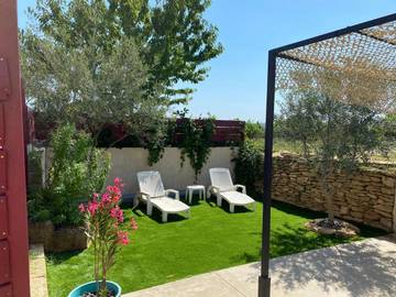 Gîte pour 4 personnes, avec jardin et vue à Saint-Just-d'Ardèche