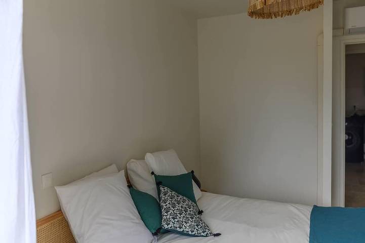 Location de vacances pour 6 personnes, avec jardin à Vaugines - 4