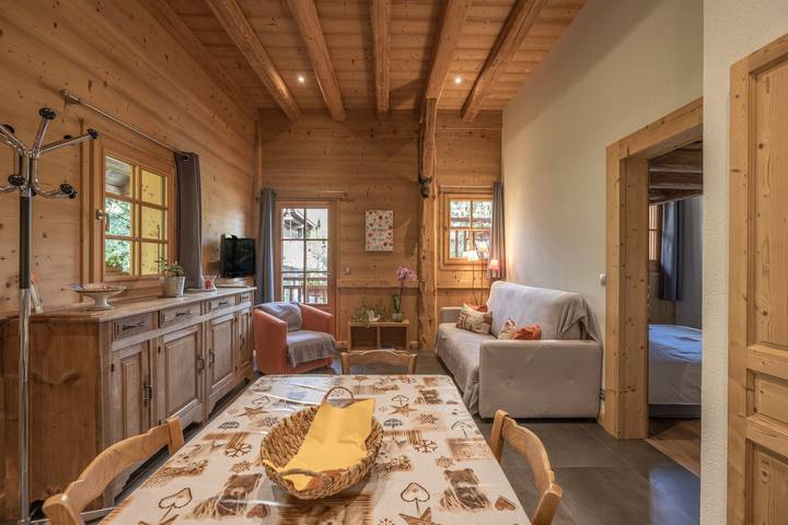 Appartement entier, Appartement "Appartement Samoëns" avec vue sur les montagnes, jardin privé et Wi-Fi in Samoëns, Région de Bonneville