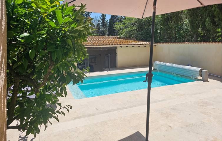 Location de vacances pour 8 personnes, avec terrasse et piscine à Maureilhan - 3