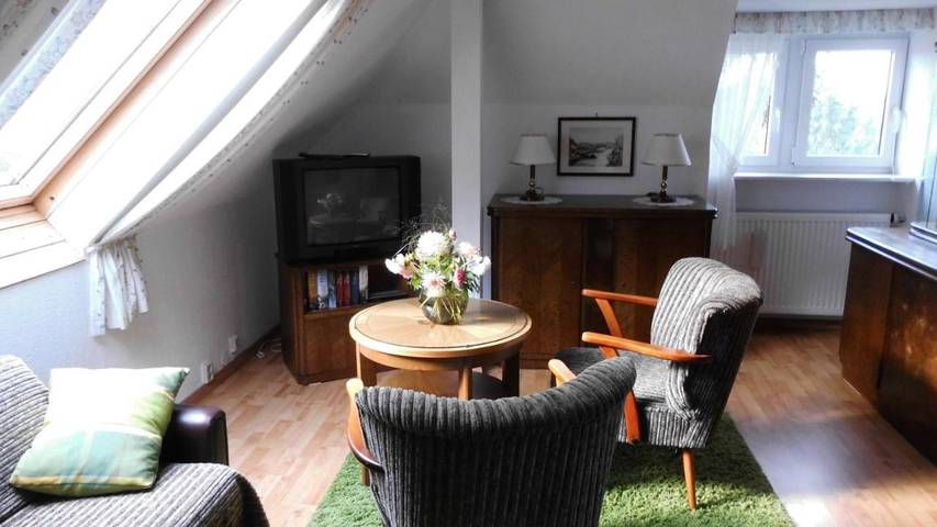 Vakantiewoning voor 3 personen, with Terras and Tuin as well as Uitzicht in Kirchberg