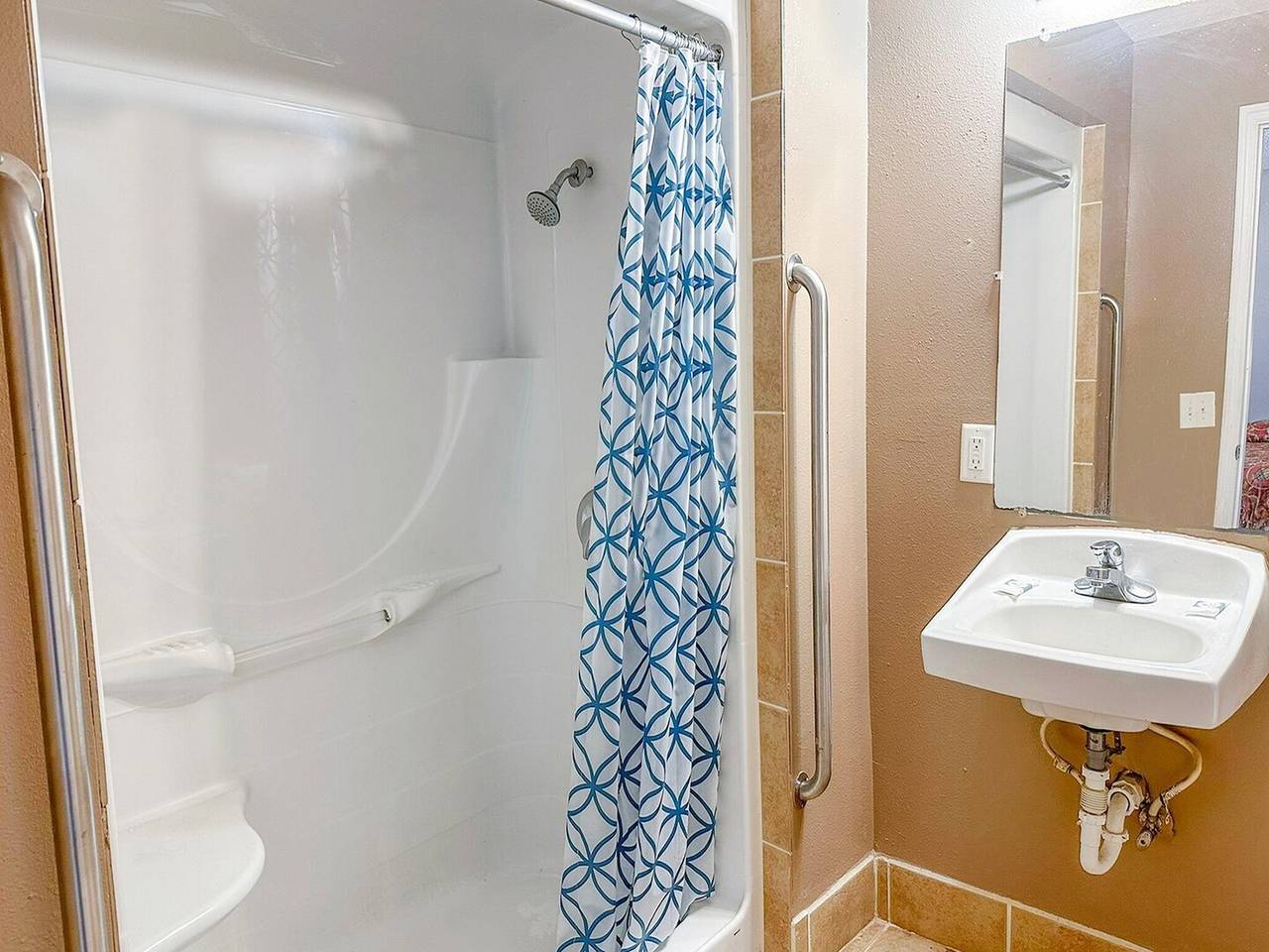 Apartamento entero, 2 camas tamaño queen | Para fumadores in Georgia (Estados Unidos)