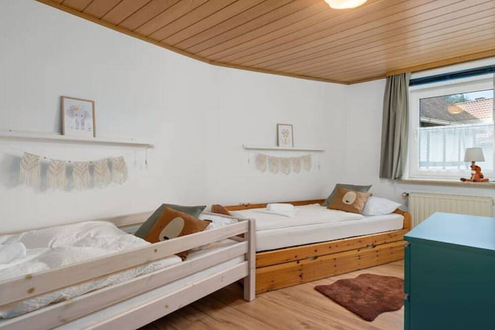 Gemütliches Ferienhaus Zur Alten Burg/Familientreffen/Edersee in Vöhl, Waldecker Land