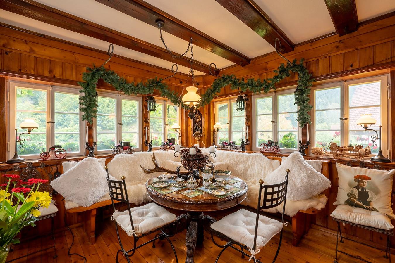 Schwarzwaldhaus Wolftal – Historisches Jagdanwesen, Park und Wildbach im Schwarzwald in Bad Rippoldsau-Schapbach, Mittlerer Schwarzwald