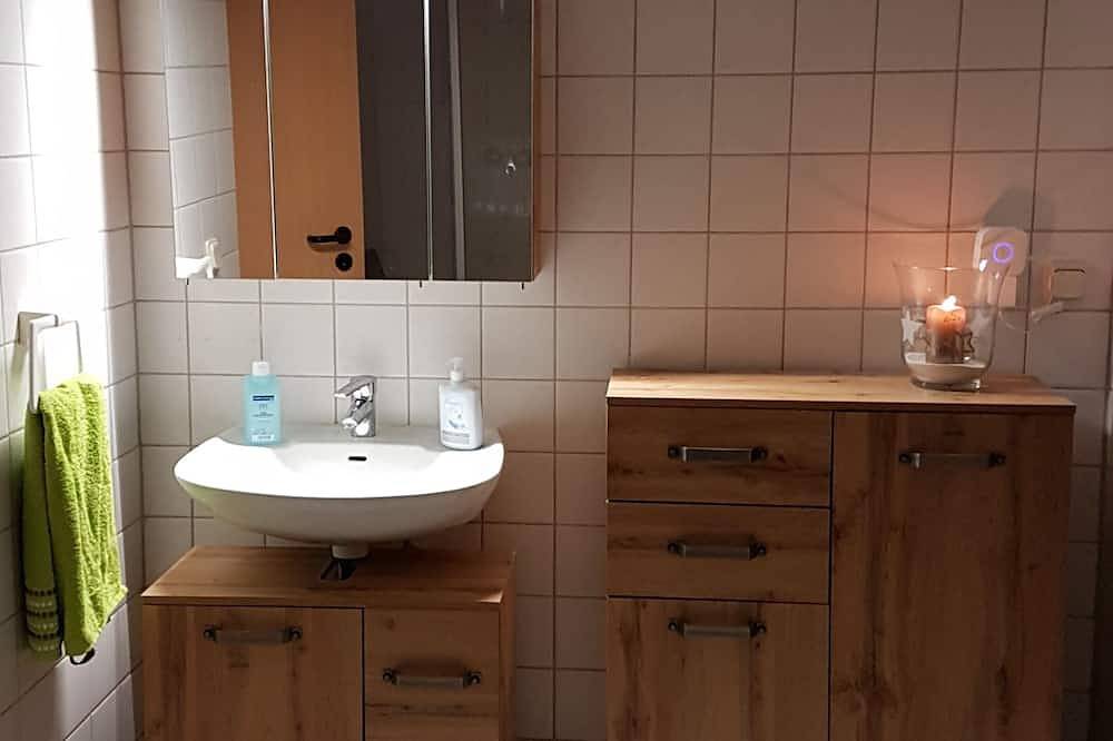 Ganze Wohnung, Die perfekte Auszeit eine kleine aber feine Unterkunft im Herzen des Saarlandes? in Illingen, Saar-Nahe-Bergland