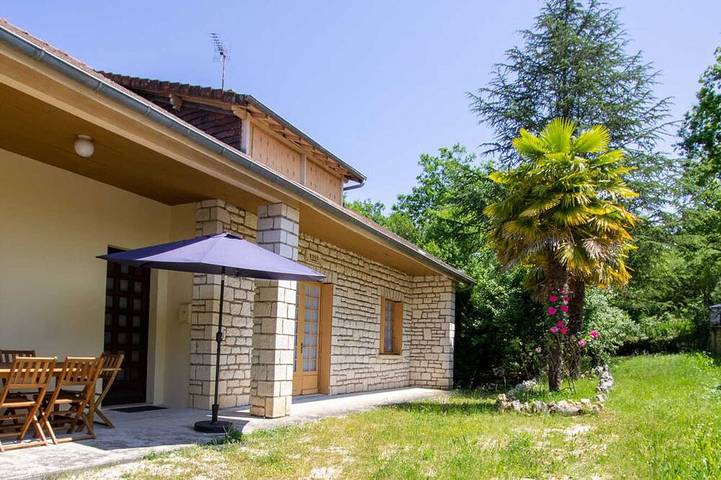 Gîte pour 6 personnes, avec jardin