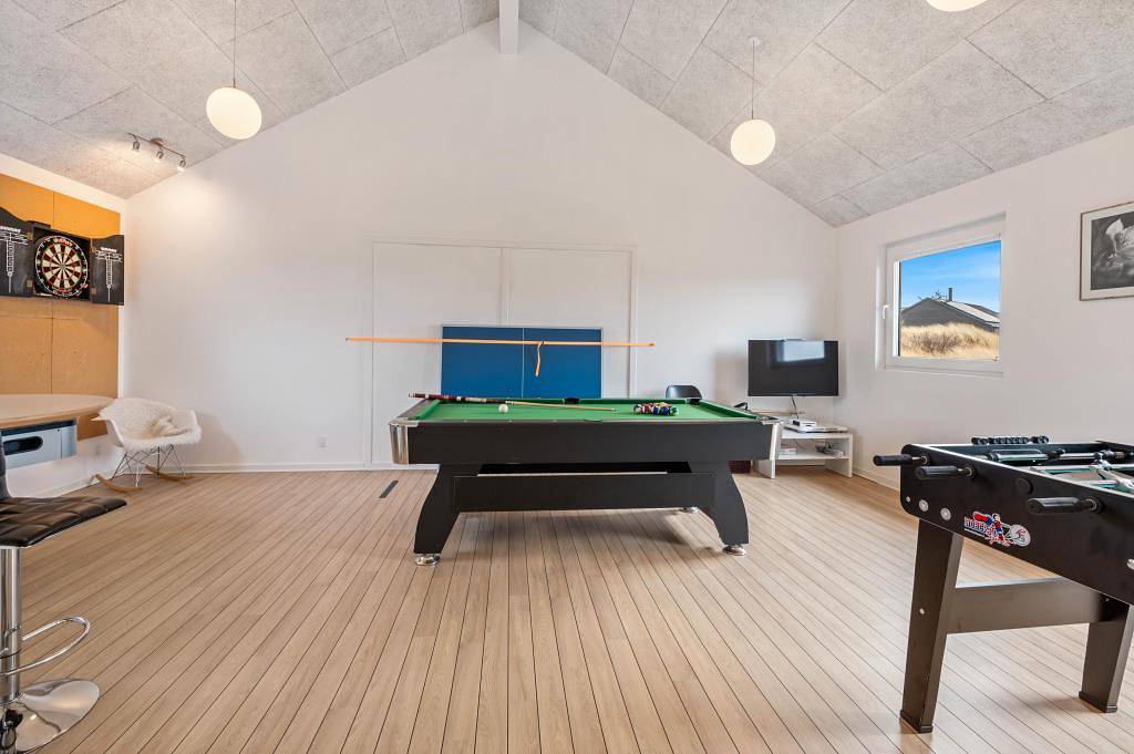 Modernes Ferienhaus an der Nordsee mit Aktivitätsraum in Hvide Sande, Holmsland Klit