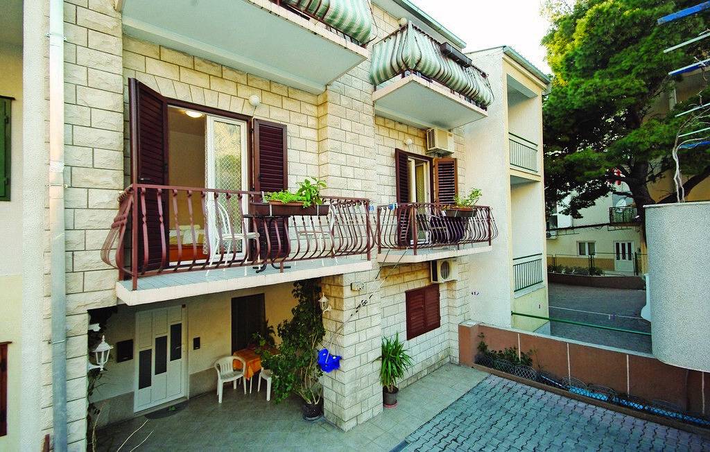 Studio entier, Studio avec balcon in Makarska, Makarska riviera