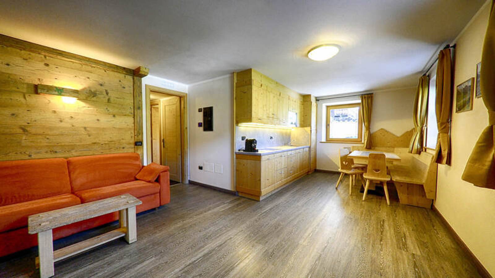 Ganze Wohnung, Wohnung Salient - Baita Cusini mit Bergblick, Wellnessbereich und Wlan in Teola, Livigno
