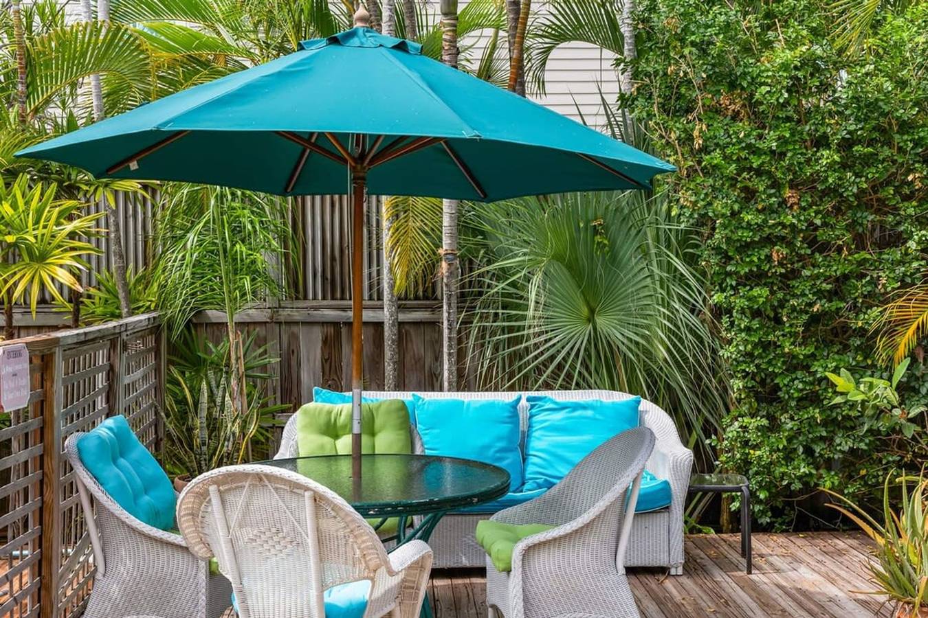 Hel leilighet, Sunnyside Up by Brightwild Pool Parking in Key West, Lower Keys