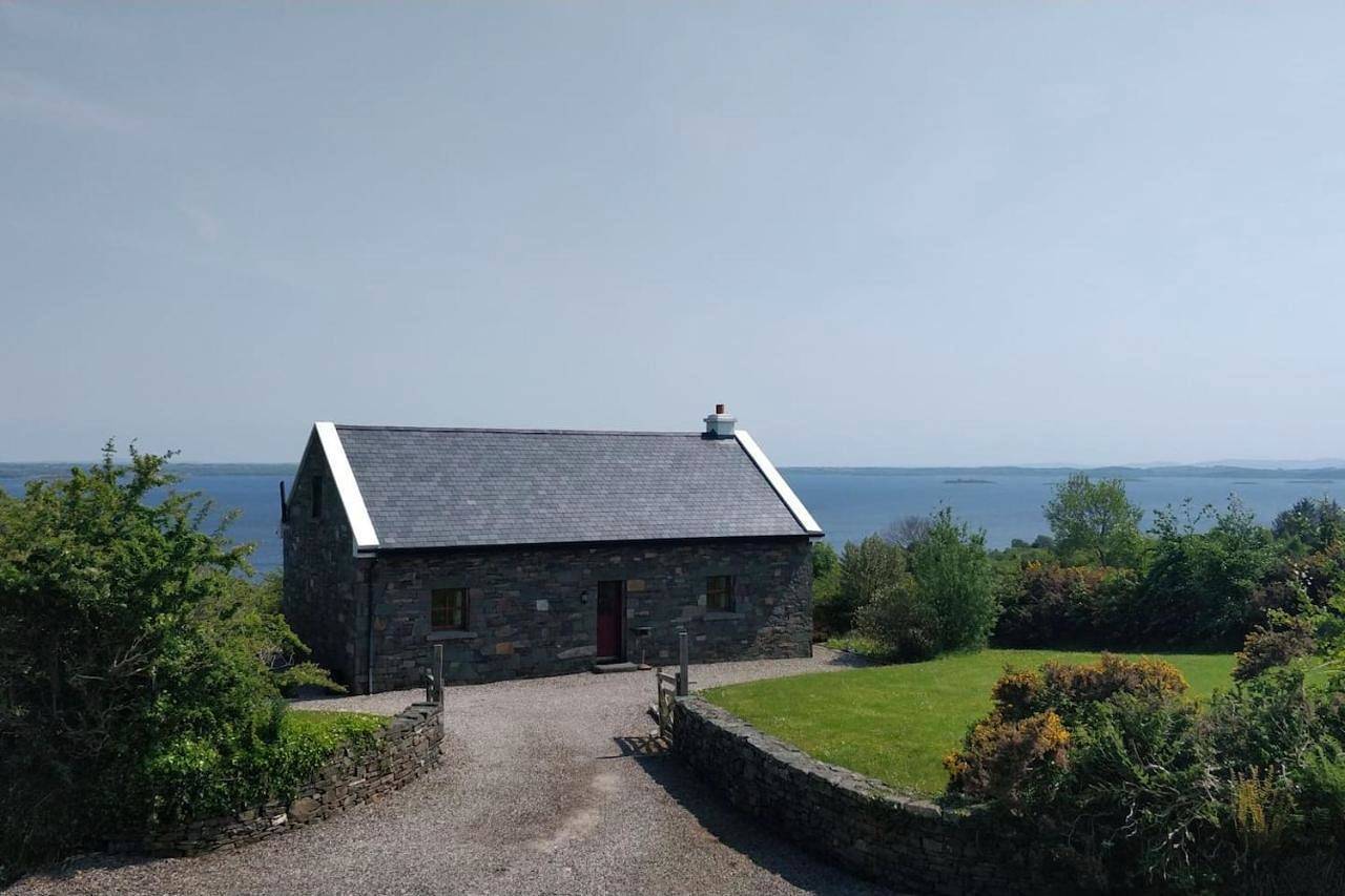 Three-Bedroom House in Castlebar, Lough Mask