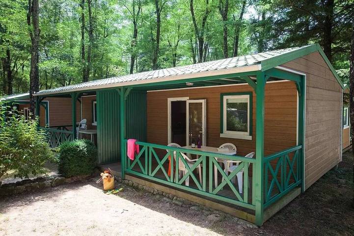 Gîte pour 2 personnes, avec terrasse à Joannas