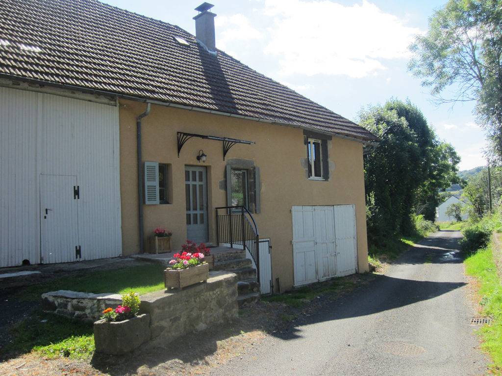 Gîte de Thérèse in Saint-Pierre-Roche, Parc naturel régional des Volcans d'Auvergne