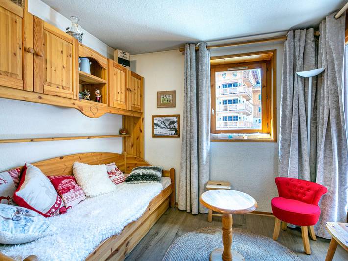 Gîte pour 4 personnes, avec balcon dans Office De Tourisme De Val D Isere - 2