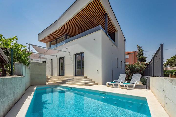 Villa für 6 Personen, mit Garten - 1