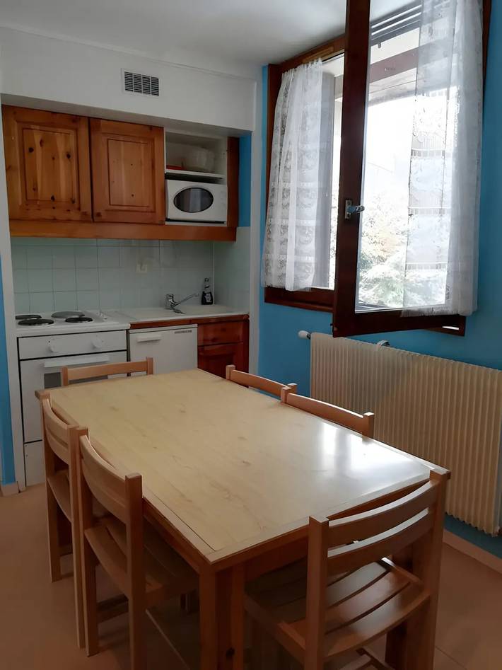 Location de vacances pour 2 personnes, avec balcon et jardin à Les Déserts