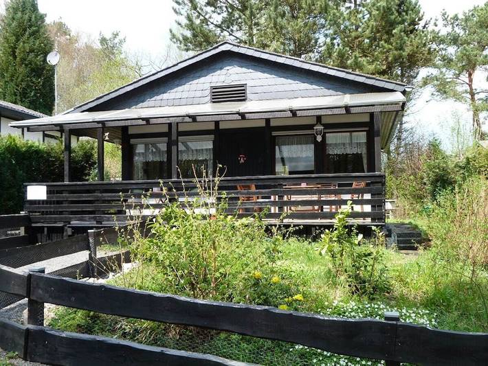 Ferienhaus für 4 Personen, mit Terrasse und Garten in Blankenheim