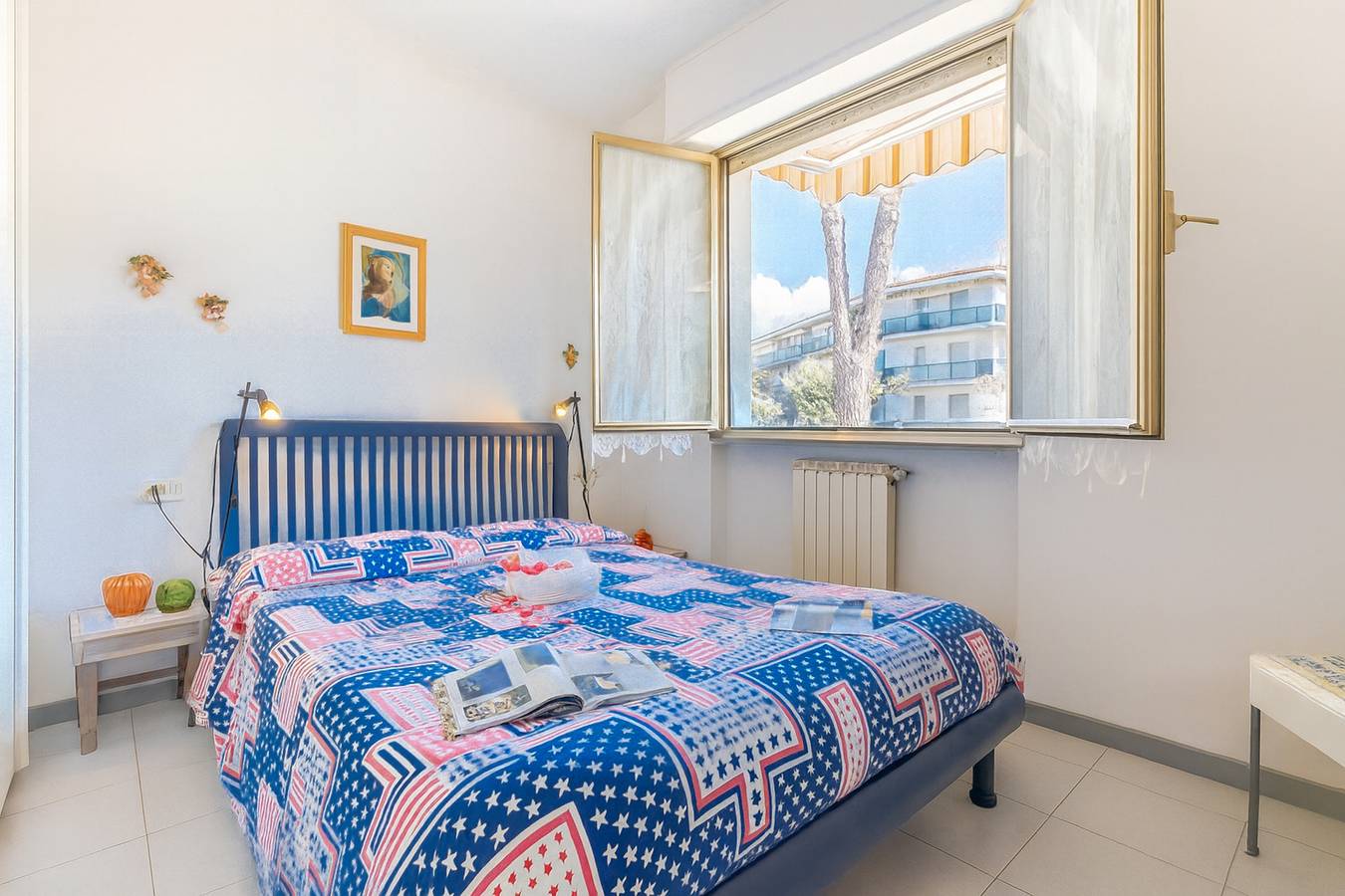 Entire apartment, Mare 7 250m From Sea in Marina di Massa, Massa