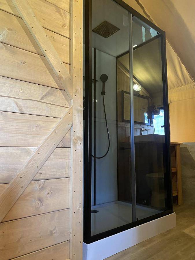 Camping für 4 Personen, mit Ausblick und Garten in der Böhmische Schweiz - 4