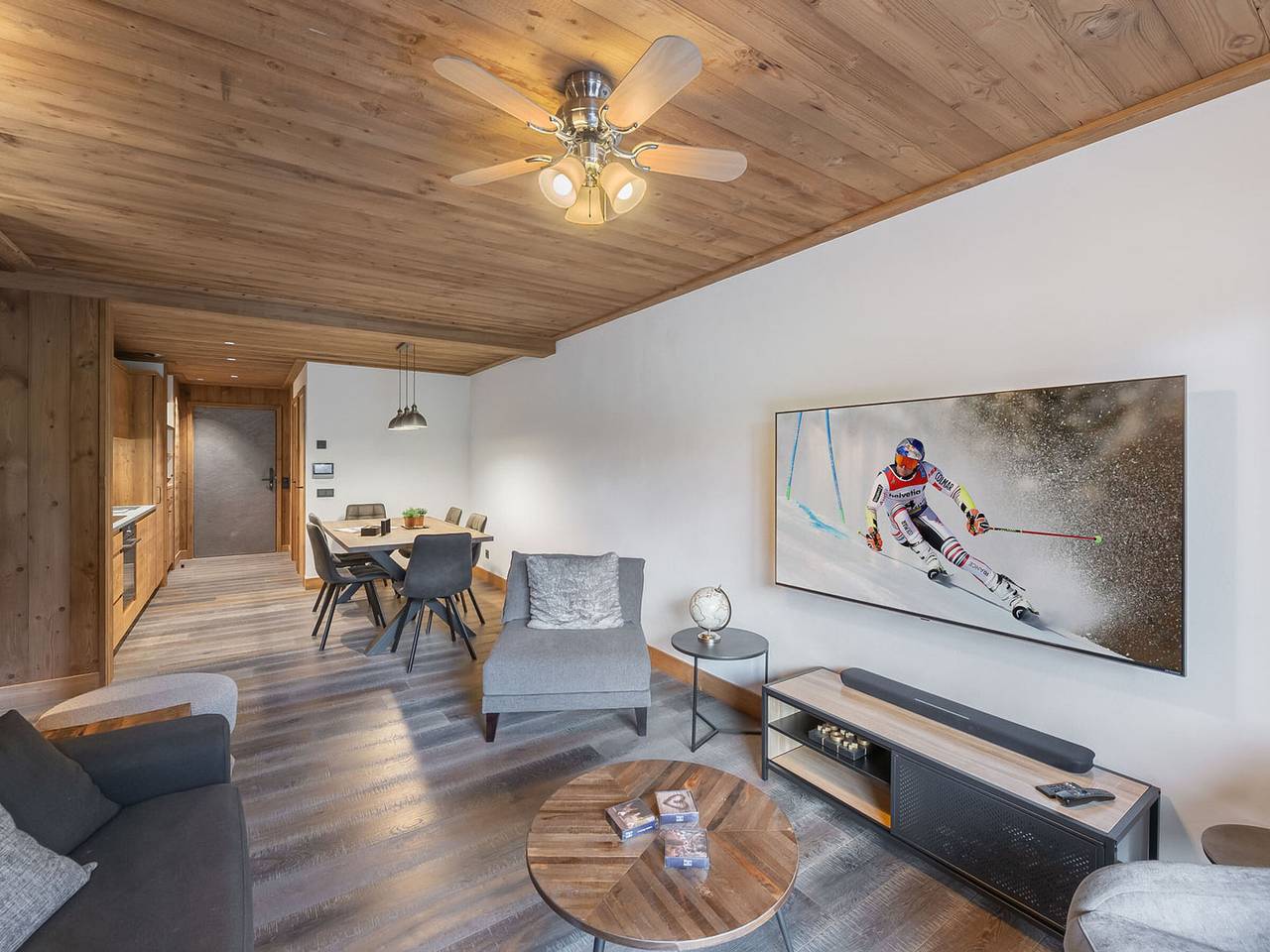 Appartement entier, Charmant appartement à Courchevel Le Praz, proche des pistes, 4 adultes | 1 enfant, services inclus in Courchevel 1300 (Le Praz), Saint-Bon-Tarentaise