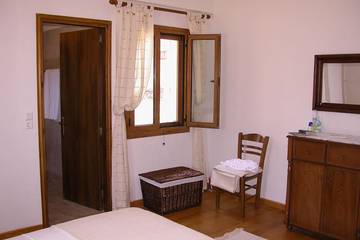 Villa for 5 People in Iraklio-Heraklio region, Photo 2