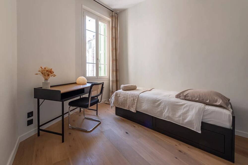 Appartement entier, Marc in Beaulieu-sur-Mer, Côte méditerranéenne (France)